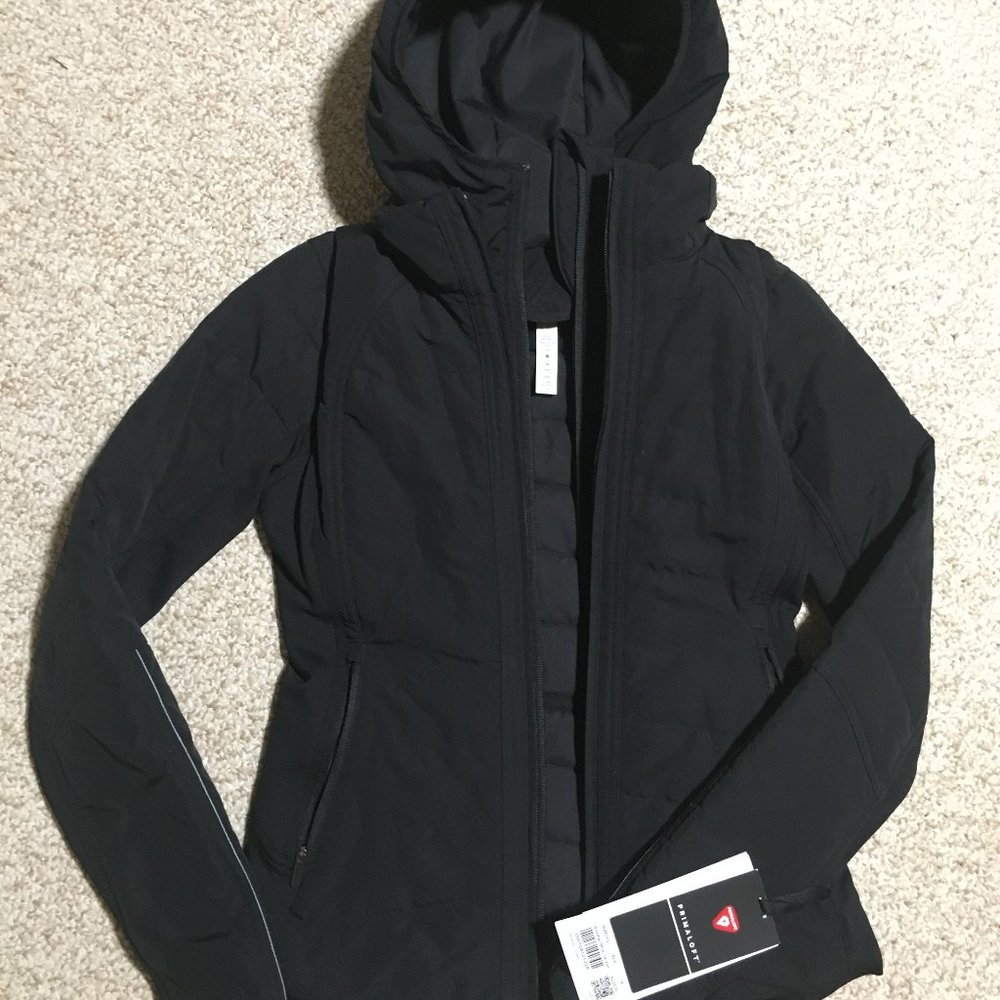 NWT Lululemon Another Mile Jacket -Black